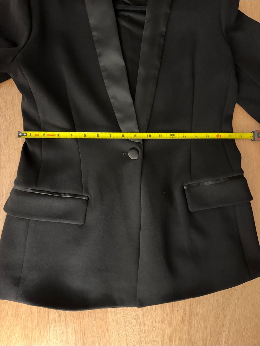 Carbon38 Black Satin-Trim Single-Button Blazer - Picture 9 of 12